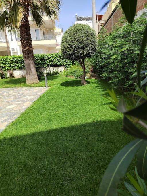דירות וולוס Cosy House With Garden מראה חיצוני תמונה